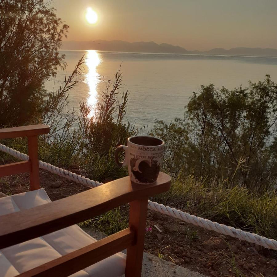 Seafront Studio With Direct Beach Access Koróni Dış mekan fotoğraf